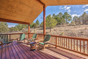 Alluring Alto Escape with Deck, 7 Mi to Ruidoso